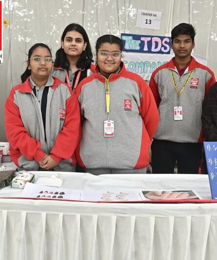 WhatsApp Image 2025-11-17 at 22.03.58 (1)