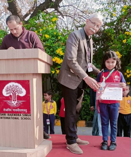 WhatsApp Image 2025-11-21 at 10.37.47 (1)