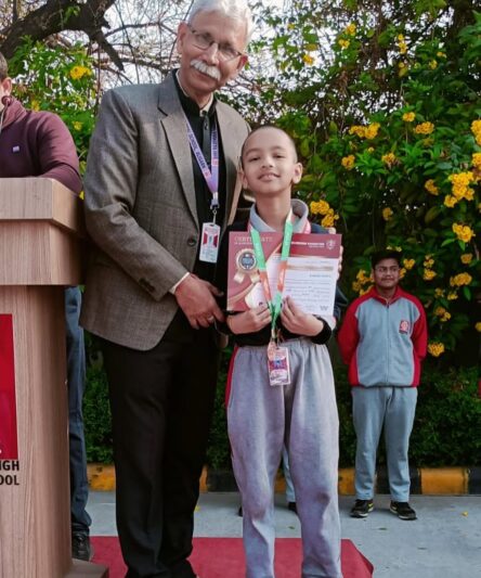 WhatsApp Image 2025-11-21 at 10.37.49 (1)