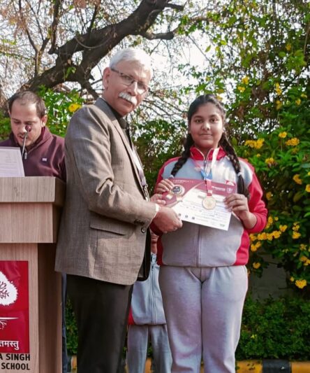 WhatsApp Image 2025-11-21 at 10.37.50 (2)