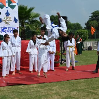 WhatsApp-Image-2025-11-22-at-09.06.11-1-339x339