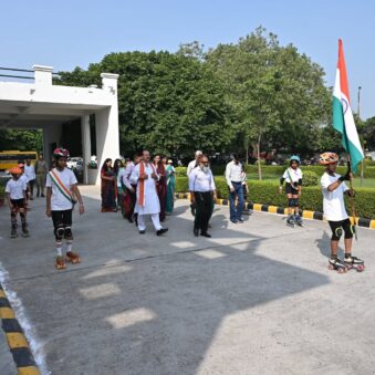 WhatsApp-Image-2025-11-22-at-09.11.59-339x339