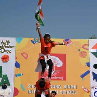 WhatsApp-Image-2025-11-22-at-09.12.06-339x339