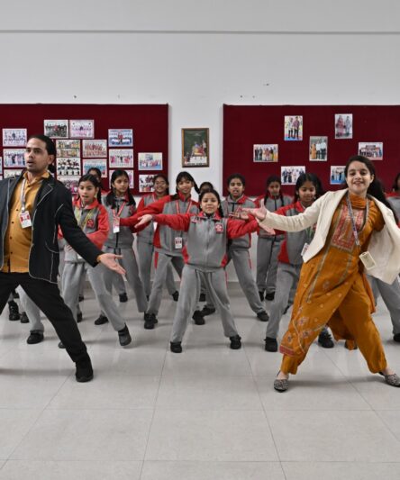 WhatsApp Image 2026-01-29 at 11.45.00 (16)